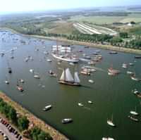 Grand Finale - SAIL-OUT: VIP Cruise with Snacks & Drinks