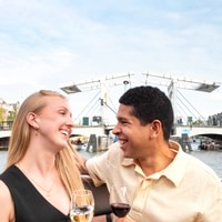 Wijn & Kaas Rondvaart in Amsterdam