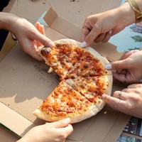 Tour sui canali di Amsterdam con Pizza in stile newyorkese by Lovers