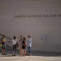 Pergamon and Neues Museum Tour & Museum Island Day Pass