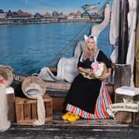 Volendam & Marken like a local