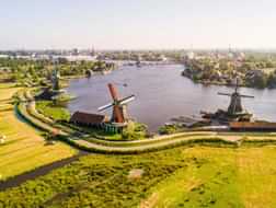 Discover the windmills in and around Amsterdam