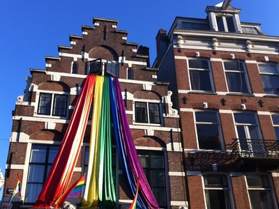 Amsterdam pride canal house 1000x750