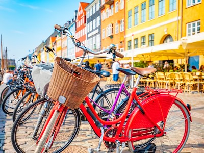 Copenhagen red bike in Nyhavn 1000x750