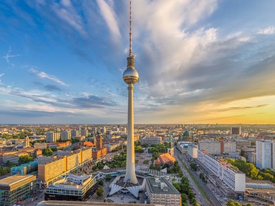 Tv tower Berlin 1000x750