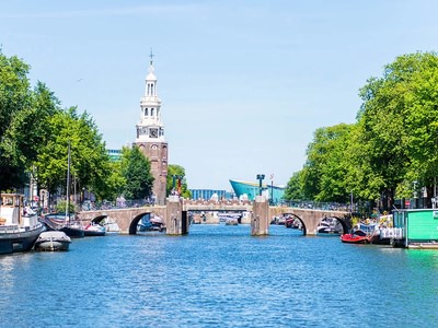 Amsterdam canal 4brjxazh