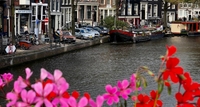 https://api.tours-tickets.com/media/5iqo1igw/amsterdam-spring-flowers.jpg?anchorcenter&modecrop&width1270&height680&rnd133136735031600000&formatwebp