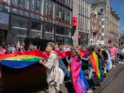 Amsterdam pride walk llzjaswl
