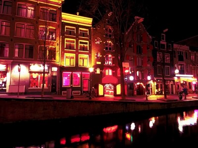 Amsterdam red light district whmnf44l