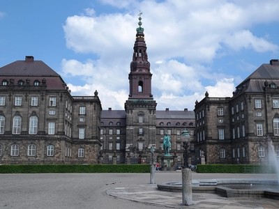 Christiansborg palace lfqawwj4
