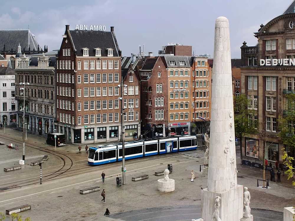 Discover the neighbourhoods of Amsterdam