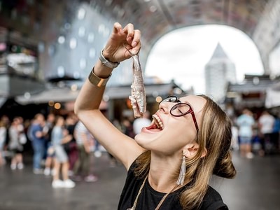 Eating herring at the markthal 1o1k2ztr