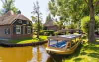 Giethoorn Tour