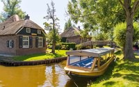 Giethoorn Tour