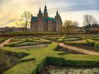 Stroll through the King’s Garden