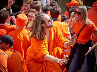 King s day party cubpoqj1