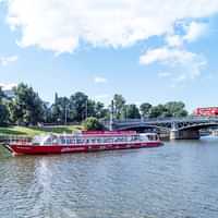 RED Sightseeing Stockholm Hop-on Hop-off bus  boat