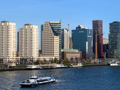 Rotterdam waterbus h1wby4h3