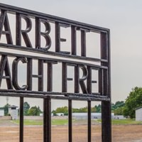 Sachsenhausen Concentration Camp Tour - Including Bus Transfer