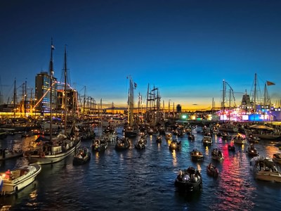 Sail amsterdam party at night nora5mth