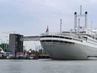 Cruiseline flagship SS Rotterdam