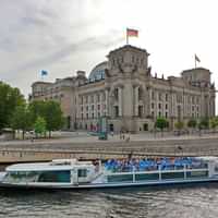 Historical City Cruise  Stern  Kreis