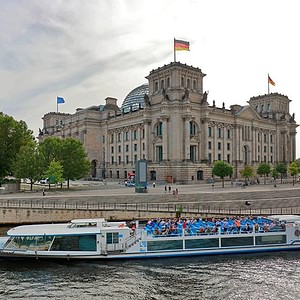 Historical City Cruise  Stern  Kreis