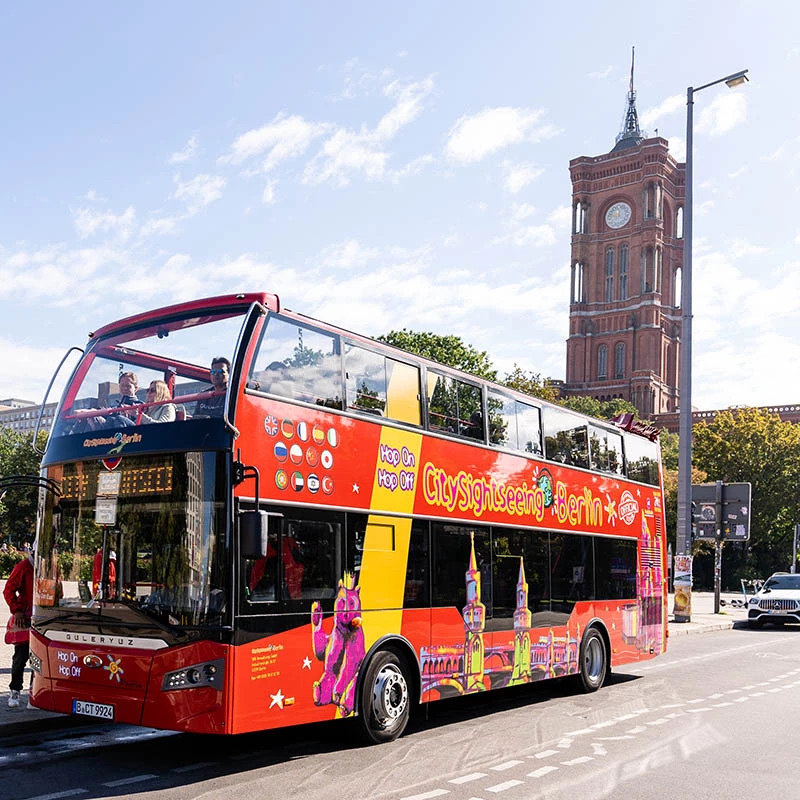 Hop-On Hop-Off Berlin 2 Routes - West and East Berlin – afbeelding 2