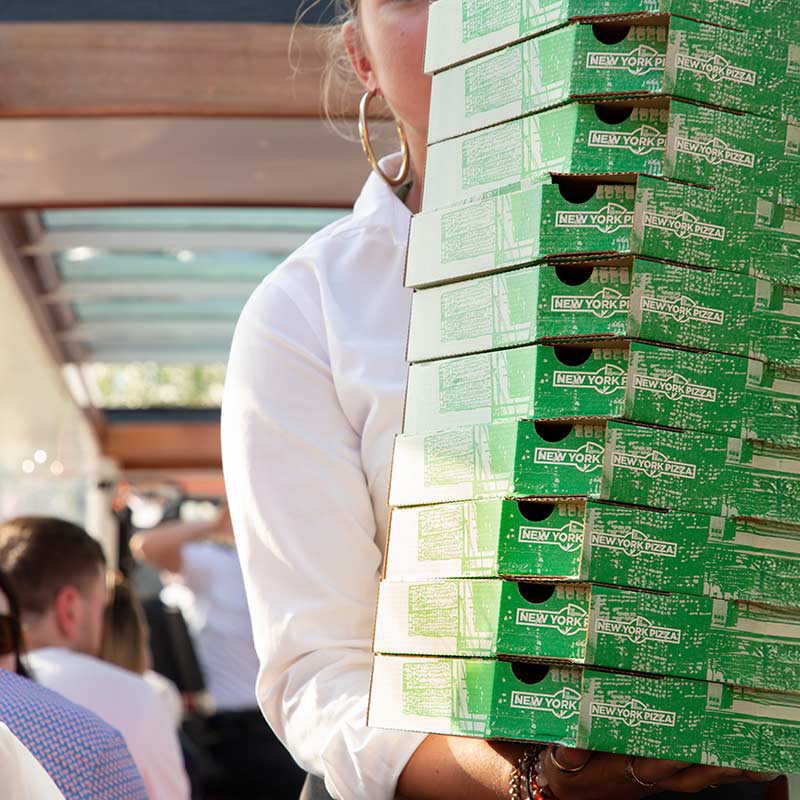 New York Pizza by LOVERS Canal Cruise in Amsterdam – afbeelding 5