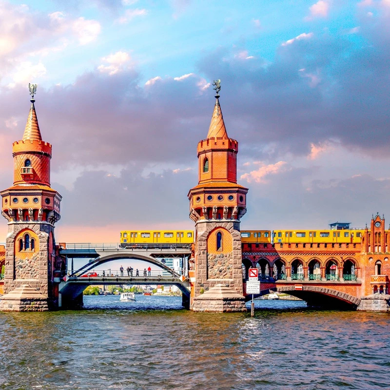 Green Spree Tour - 2 Hour Berlin river cruise