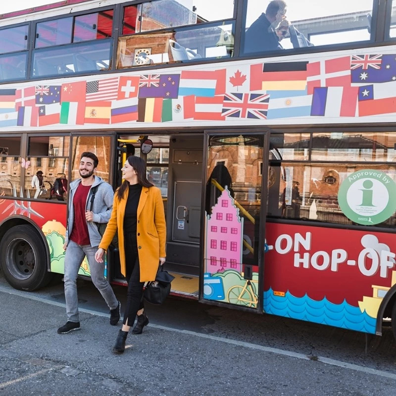 RED Sightseeing bus + Ripley's Believe It or Not! Copenhagen